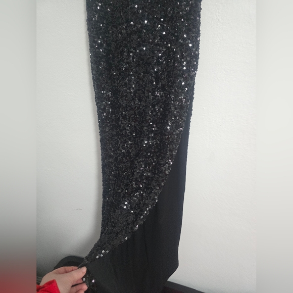 NWT Nookie Black Sequin Smoke Show Maxi Skirt Medium - Picture 4 of 6